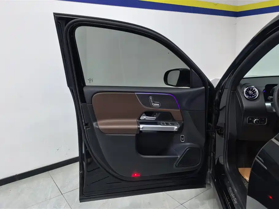 Mercedes-Benz GLB 2022 GLB 200