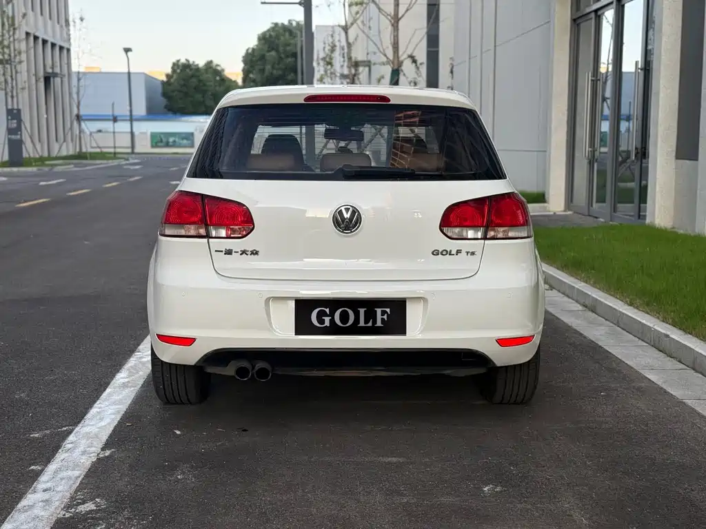 Volkswagen Golf — миниатюра 3