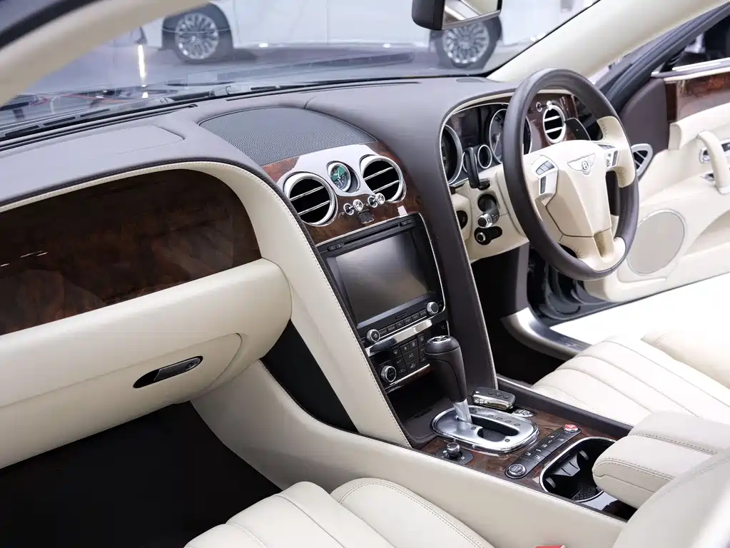 Bentley Flying Spur 2013 6.0T W12 Mulliner