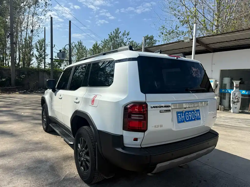 Toyota Prado — миниатюра 7