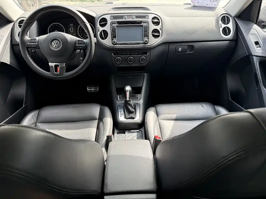 Volkswagen Tiguan — миниатюра 5