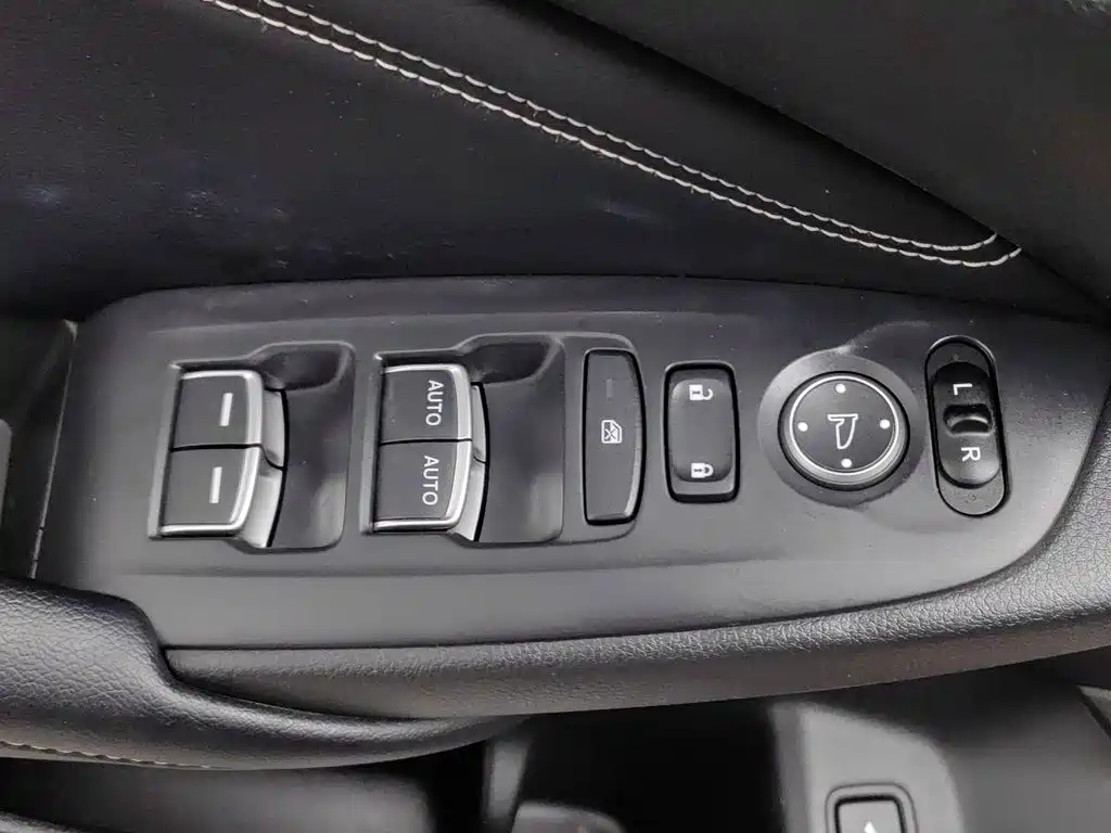 Honda Inspire — миниатюра 9