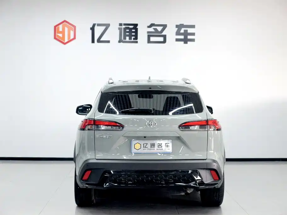 Toyota Corolla Cross — миниатюра 20