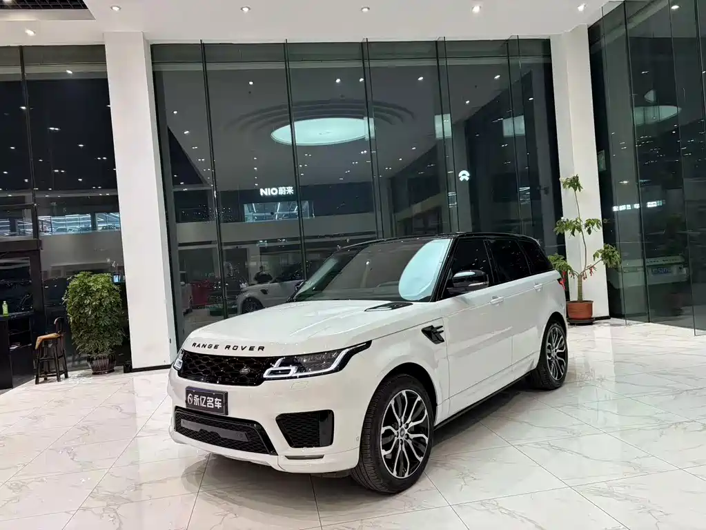 Land Rover Sport
