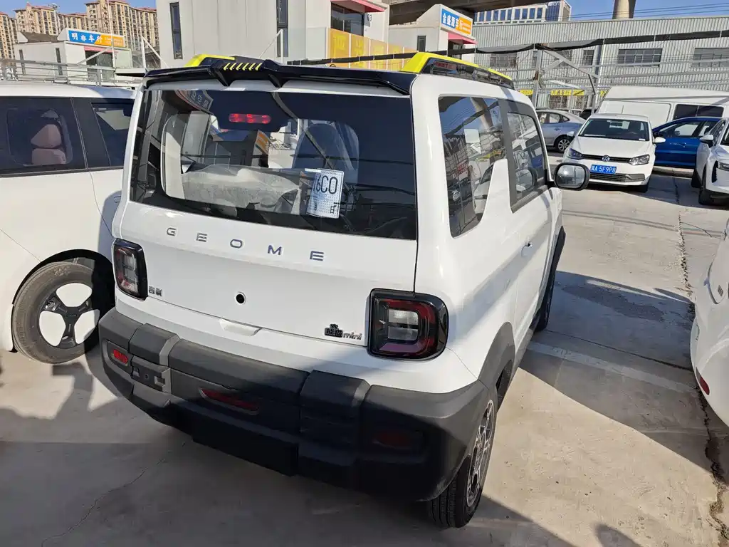 GEELY GALAXY PANDA