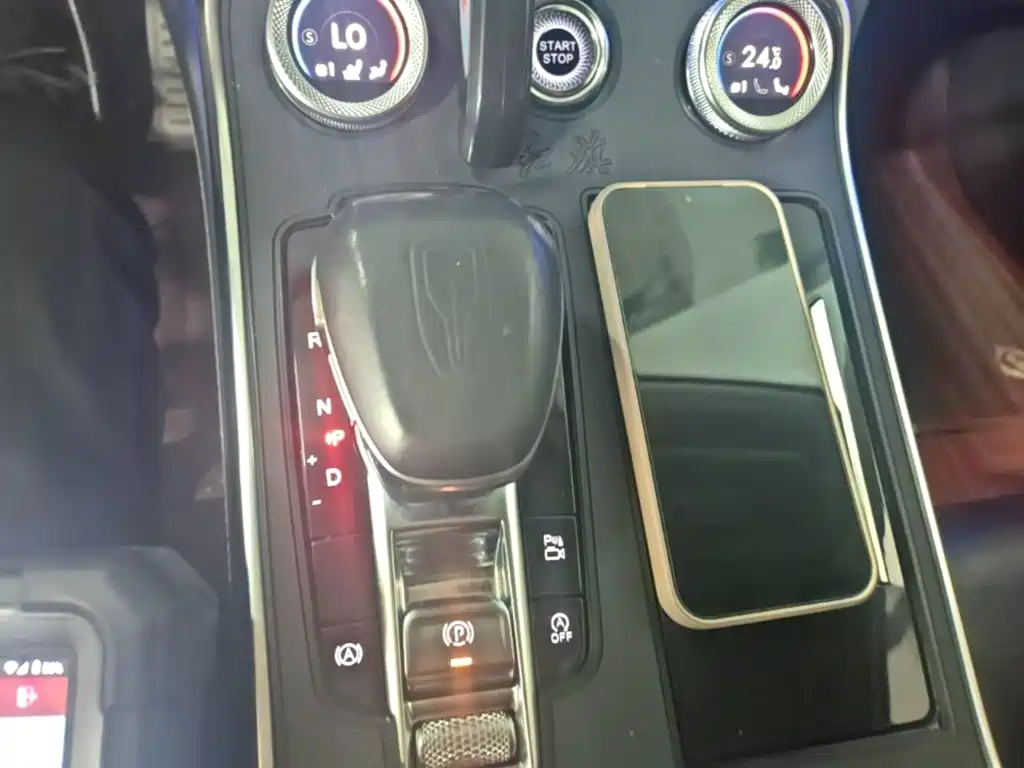 Hongqi Hongqi H9 — миниатюра 14