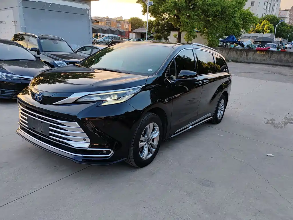 Toyota Sienna