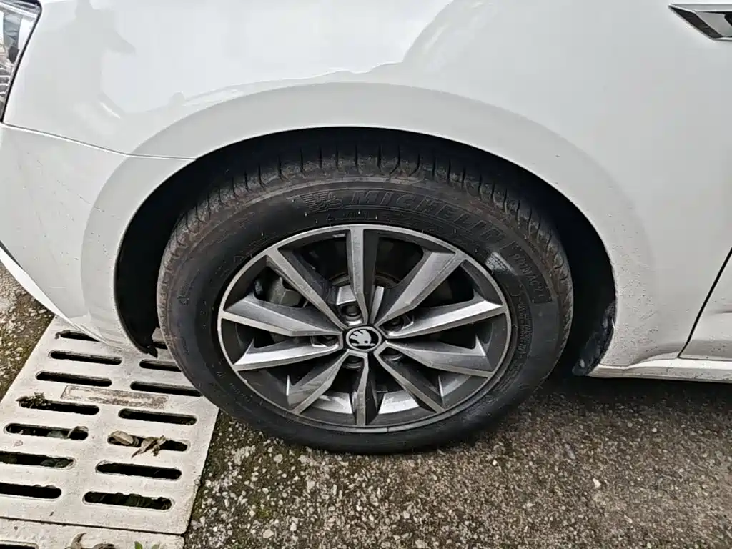 Skoda Octavia — миниатюра 23