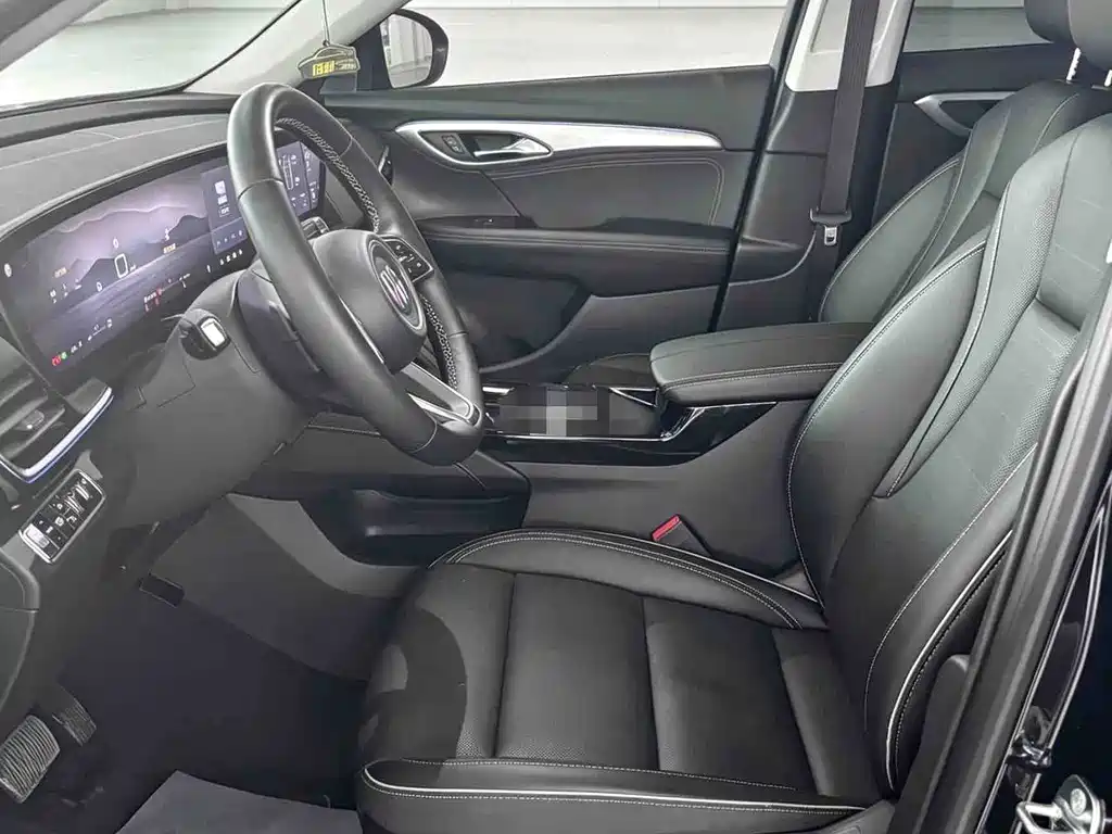 Buick Envision Plus — миниатюра 4