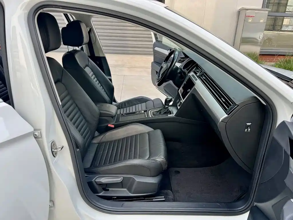 Volkswagen Viloran — миниатюра 6