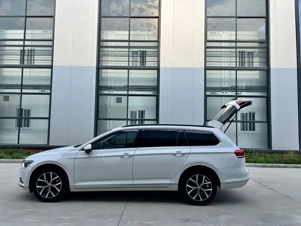 Volkswagen Viloran — миниатюра 13