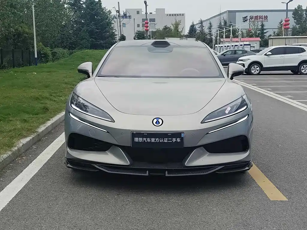 Denza Denza Z9GT — миниатюра 2