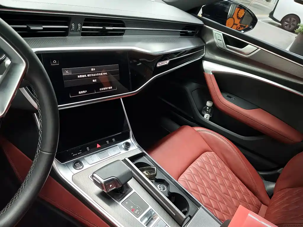 Audi A7L — миниатюра 10