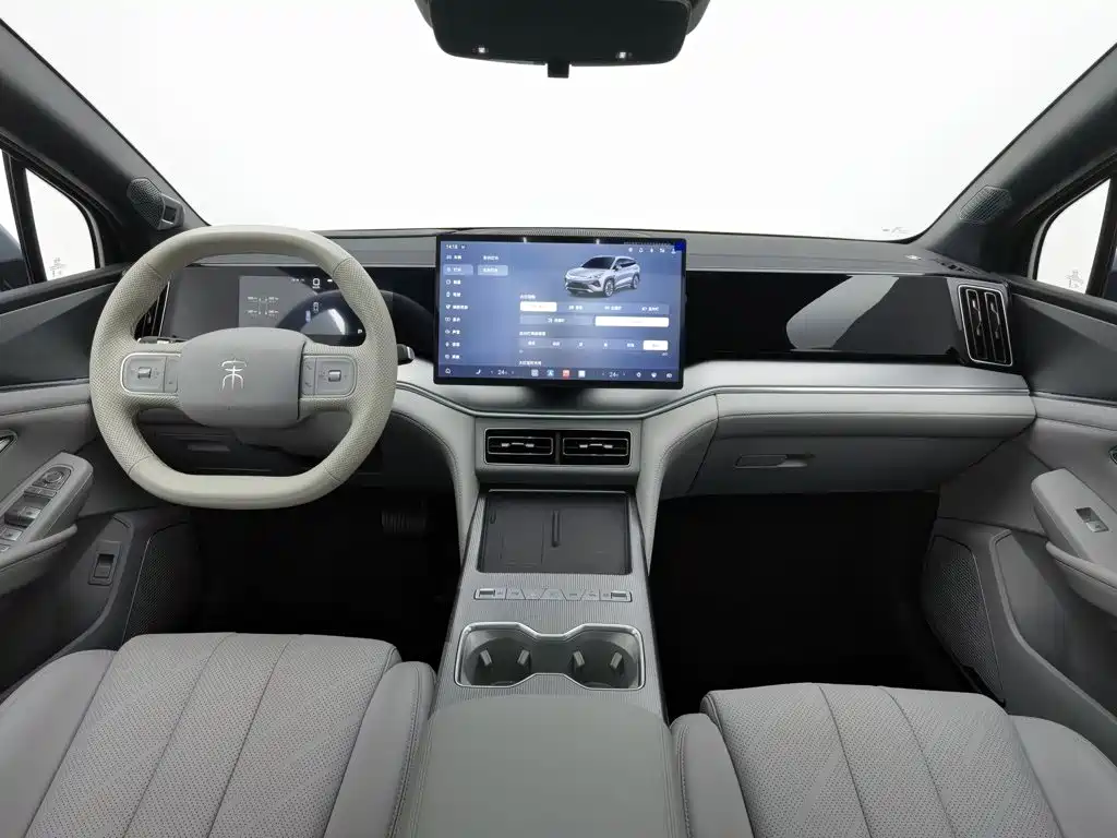 BYD Song Ultra — миниатюра 5