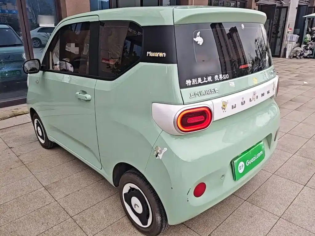 Wuling MINIEV — миниатюра 5