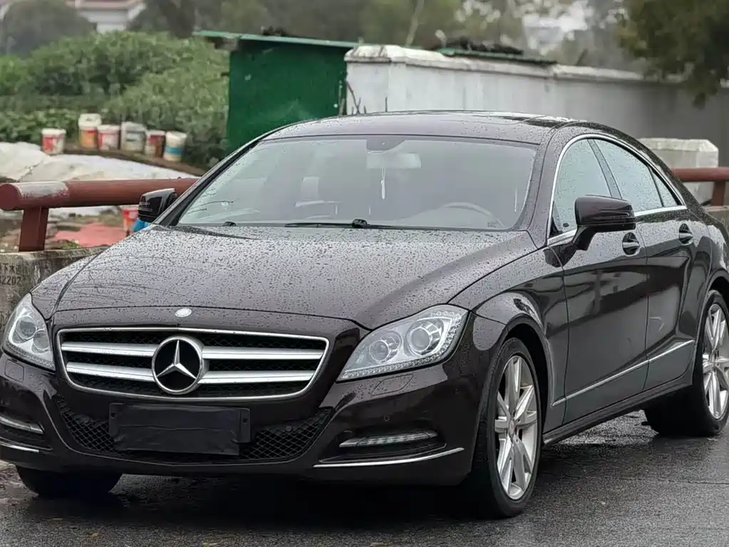 Mercedes-Benz CLS
