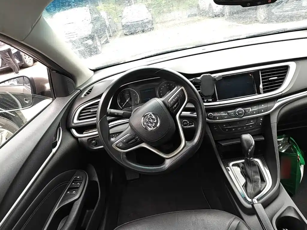 Buick Excelle — миниатюра 15