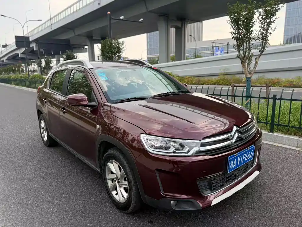 Citroen C3-XR — миниатюра 3