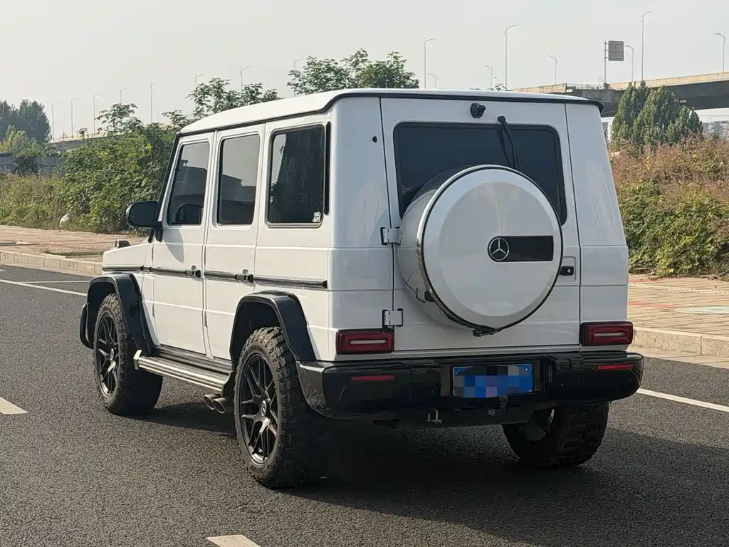 Mercedes-Benz G-Class — миниатюра 6