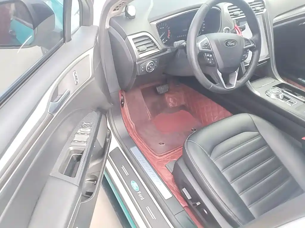 Ford Mondeo — миниатюра 16