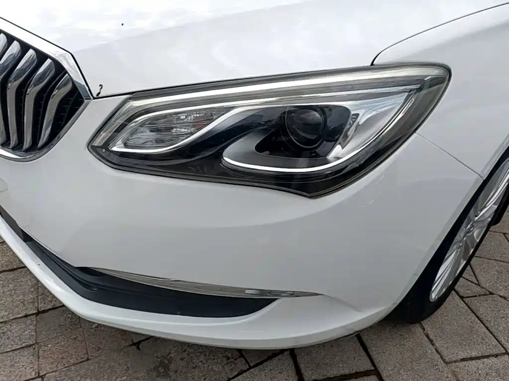 Buick Excelle — миниатюра 24