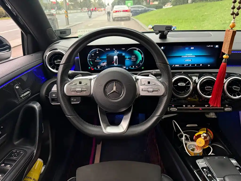 Mercedes-Benz A-Class — миниатюра 14