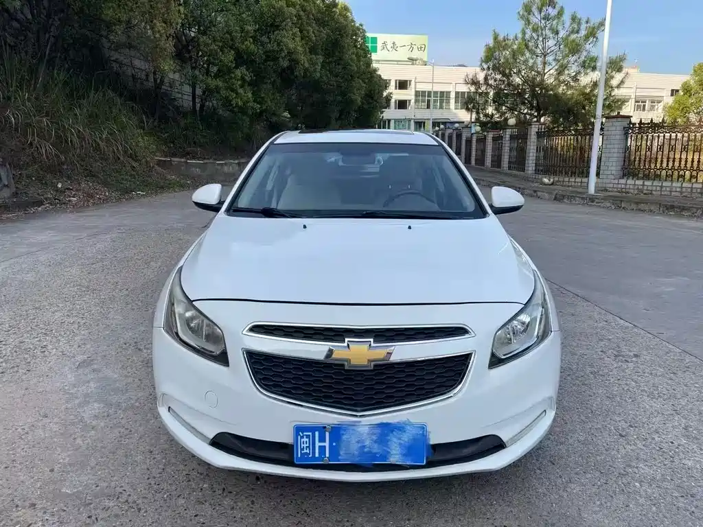 Chevrolet Cruze — миниатюра 2
