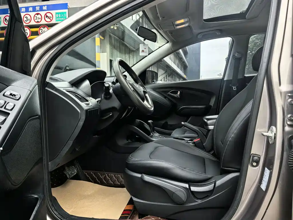 Hyundai ix35 — миниатюра 7
