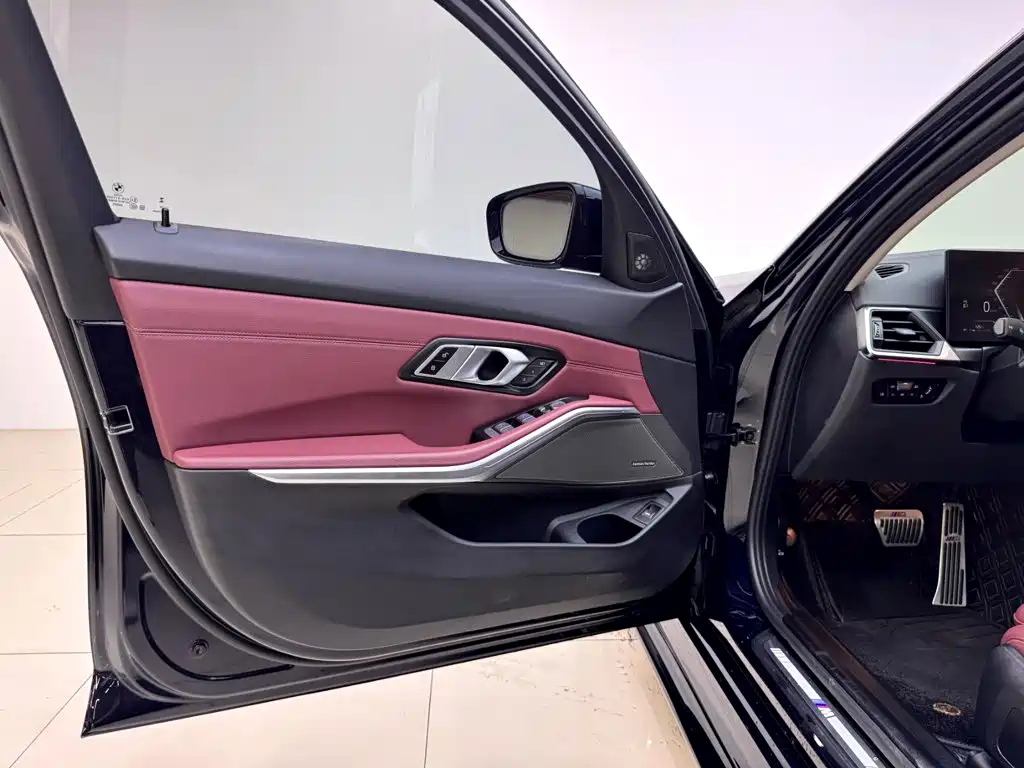 BMW 3 Series — миниатюра 8