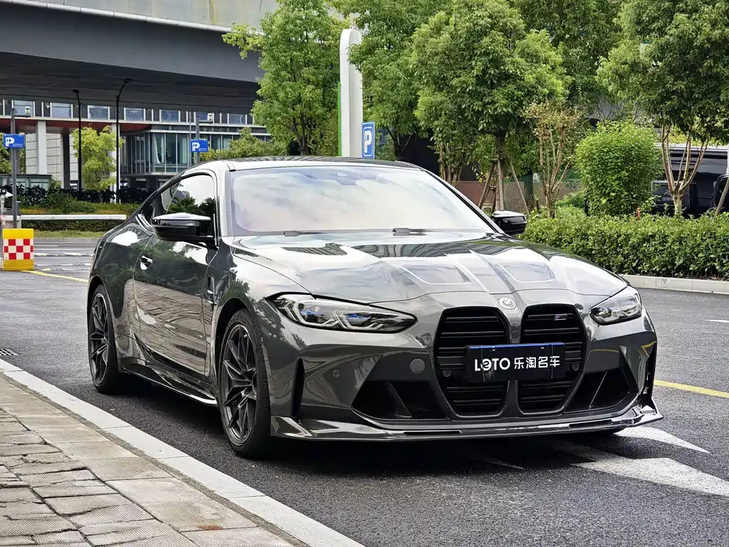 BMW M4 — миниатюра 3