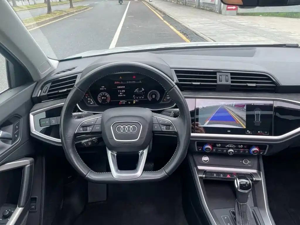 Audi Q3 — миниатюра 14