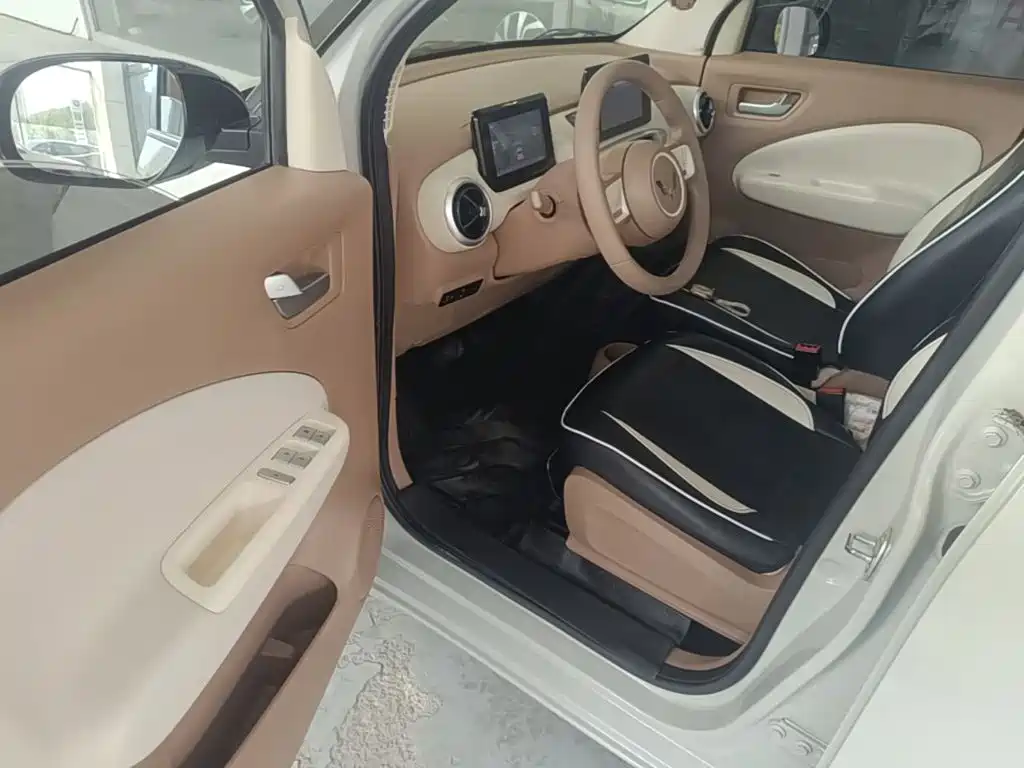 Wuling MINIEV — миниатюра 16