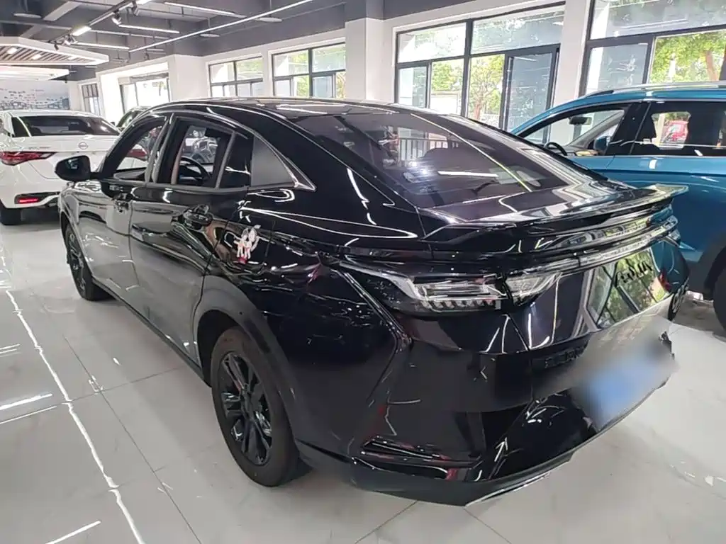 Aeolus Yixuan — миниатюра 5