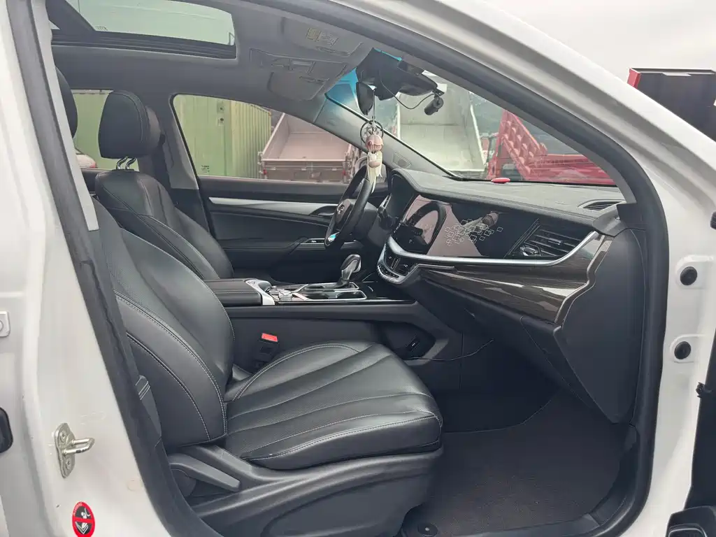 GEELY AUTOMOBILE BORUI