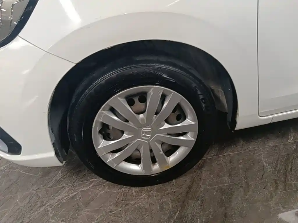 Honda Fit — миниатюра 23