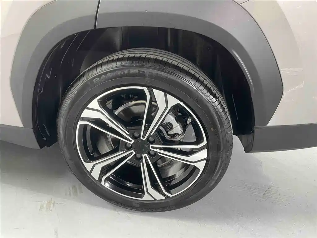 GEELY GALAXY GALAXY L7