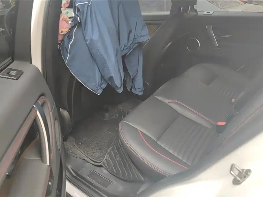 LAND ROVER DISCOVER SPORTS