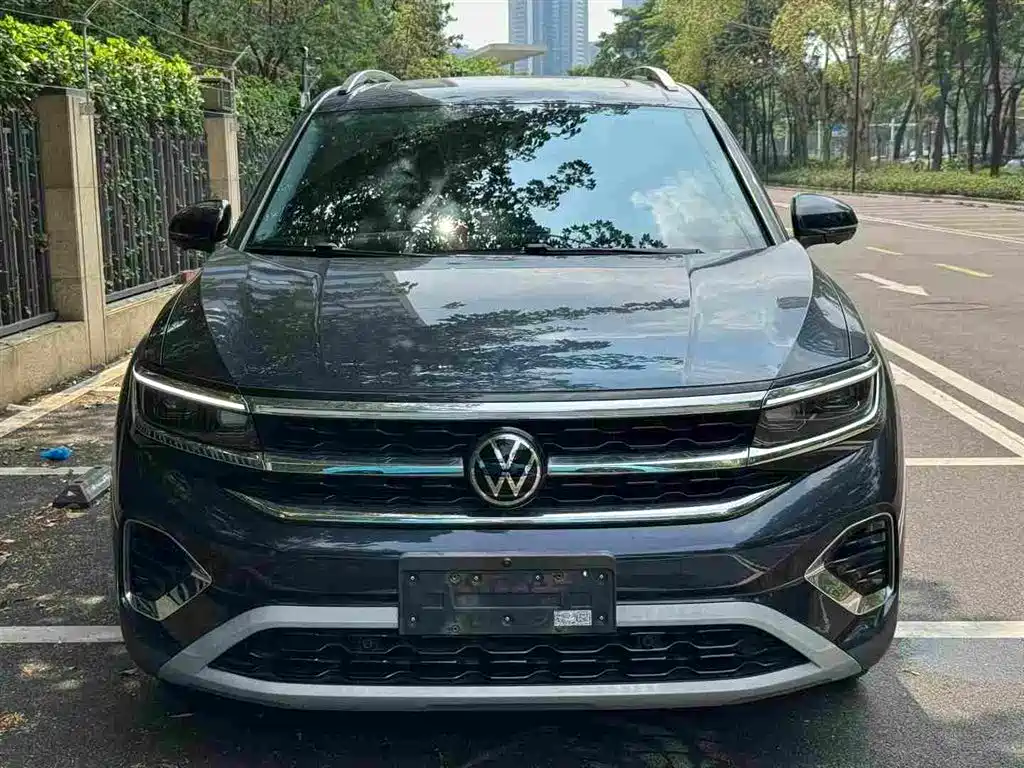 Volkswagen Viloran 2021 380TSI Luxury Pro