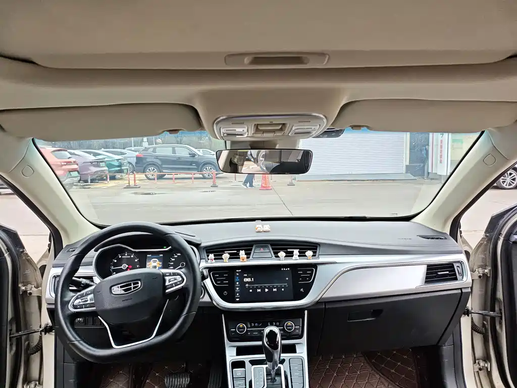 Geely Emgrand GL — миниатюра 9