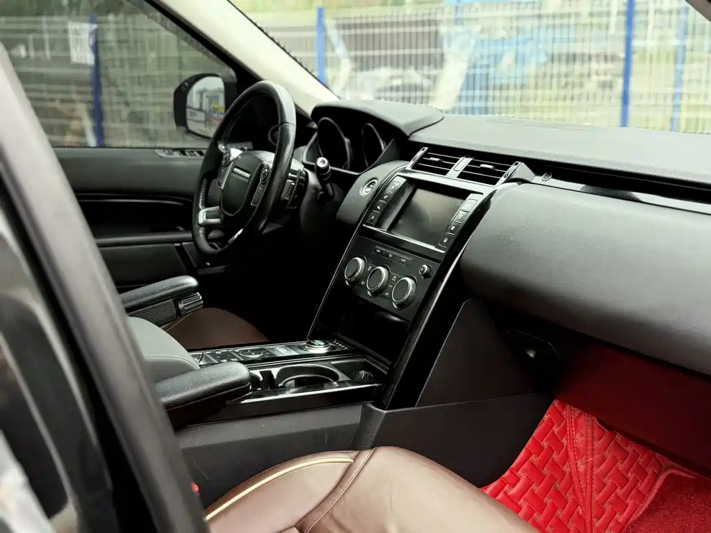 Land Rover Discovery — миниатюра 10