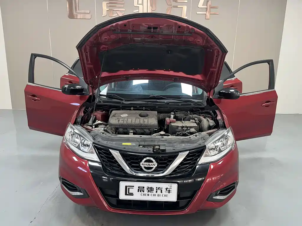 Nissan Tiida — миниатюра 14