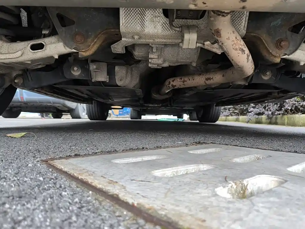 Land Rover Discovery Sport — миниатюра 25
