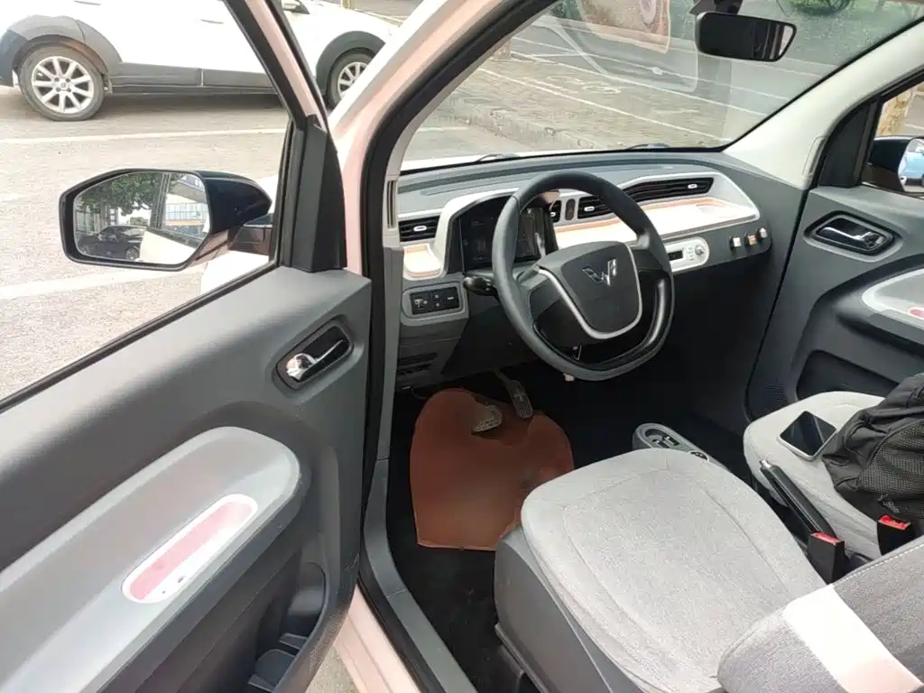 Wuling MINIEV — миниатюра 16