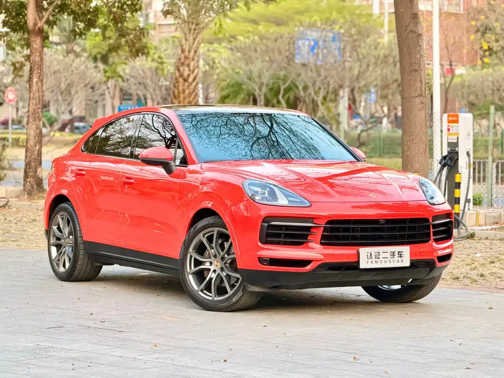 PORSCHE CAYENNE