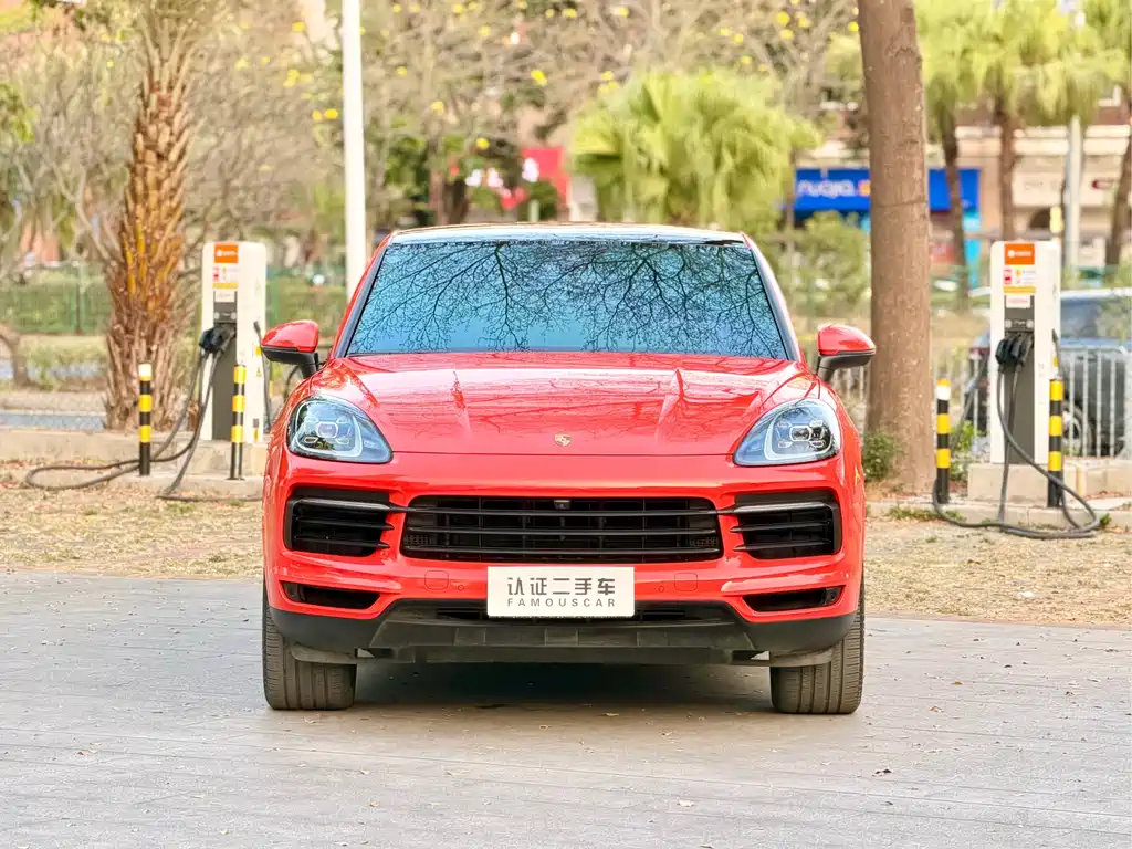 PORSCHE CAYENNE