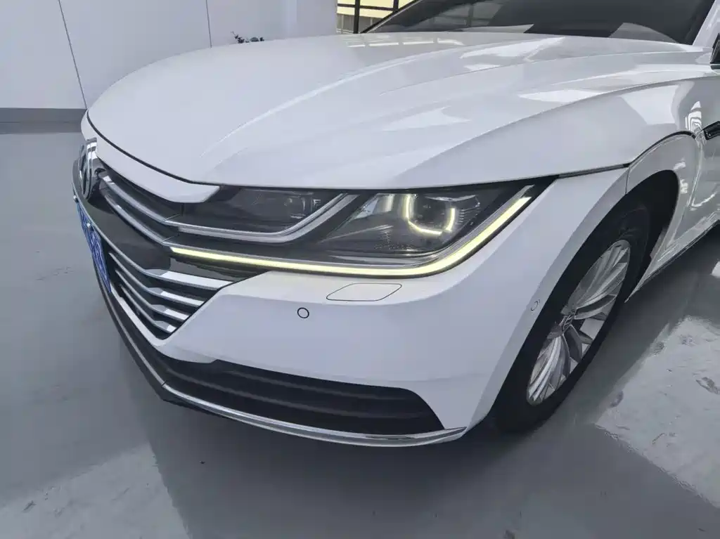 Volkswagen CC — миниатюра 10