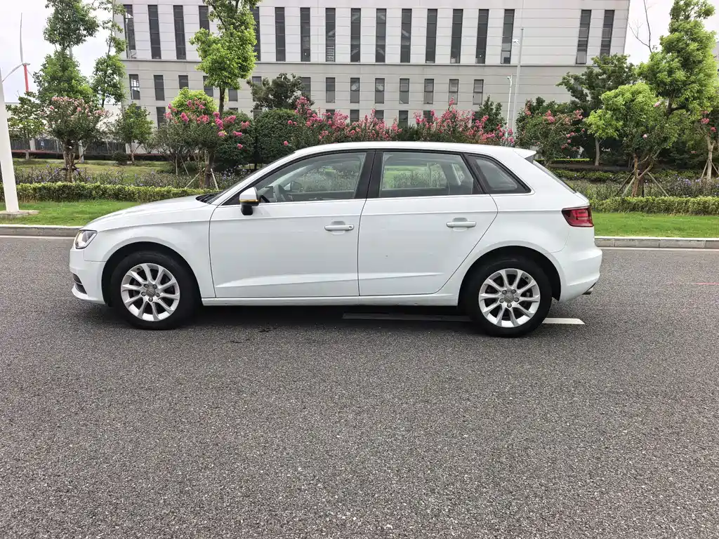 Audi A3 — миниатюра 10