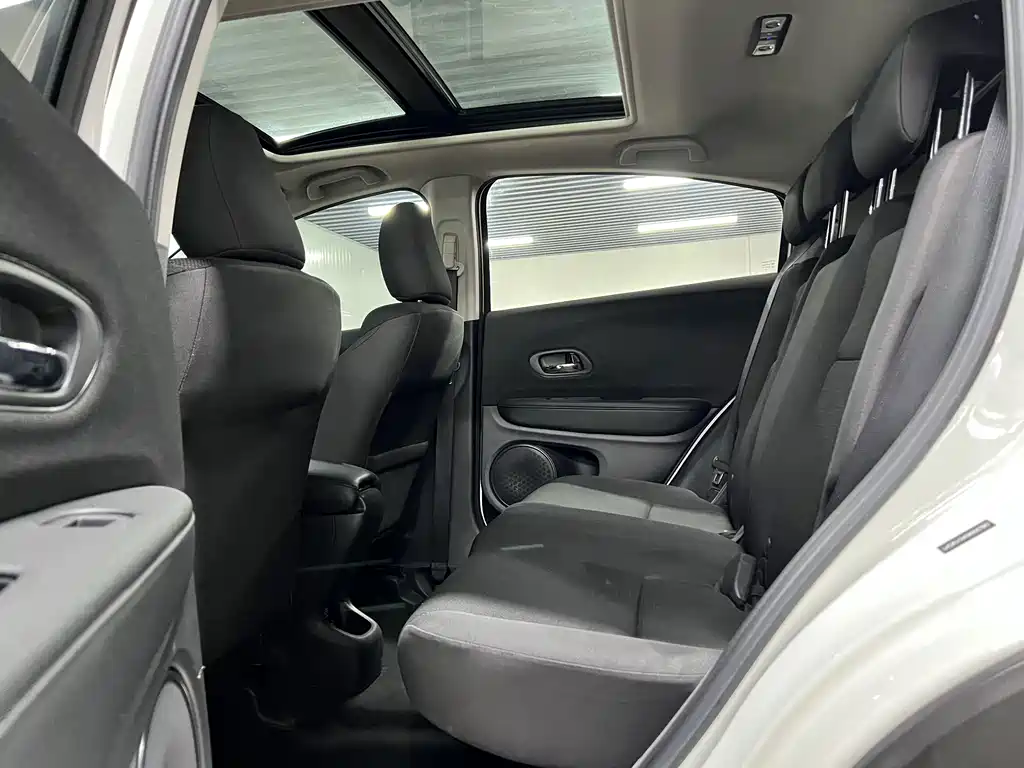 Honda Vezel — миниатюра 5