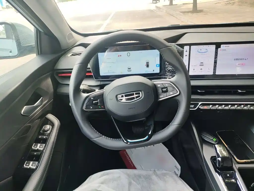 Geely Binrui — миниатюра 11
