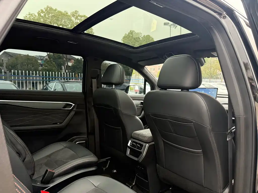 GEELY AUTOMOBILE HAOYUE L